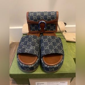 Angelina GG Logo Platform
Slide Sandal